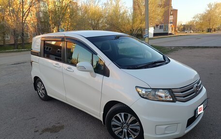 Honda Freed I, 2012 год, 1 150 000 рублей, 13 фотография