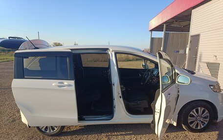 Honda Freed I, 2012 год, 1 150 000 рублей, 31 фотография