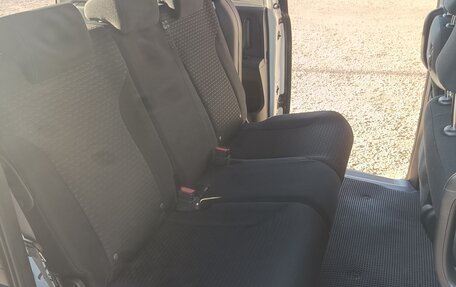 Honda Freed I, 2012 год, 1 150 000 рублей, 35 фотография