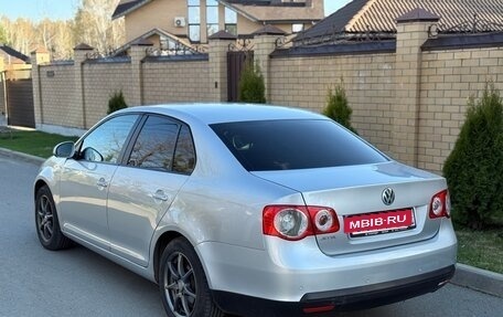 Volkswagen Jetta VI, 2009 год, 590 000 рублей, 10 фотография