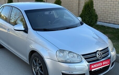 Volkswagen Jetta VI, 2009 год, 590 000 рублей, 2 фотография