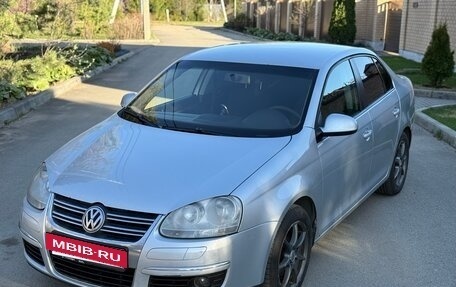 Volkswagen Jetta VI, 2009 год, 590 000 рублей, 20 фотография