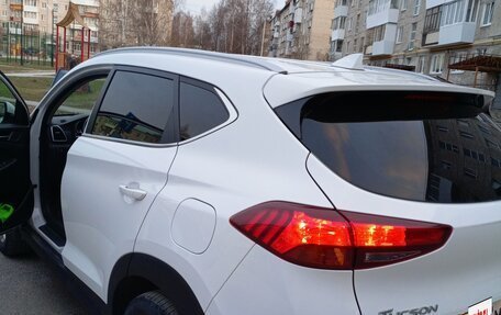 Hyundai Tucson III, 2019 год, 2 750 000 рублей, 3 фотография