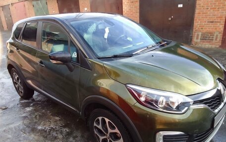 Renault Kaptur I рестайлинг, 2017 год, 1 300 000 рублей, 4 фотография