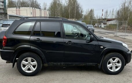 Toyota RAV4, 2004 год, 550 000 рублей, 4 фотография