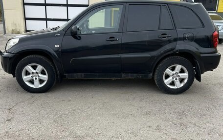 Toyota RAV4, 2004 год, 550 000 рублей, 3 фотография