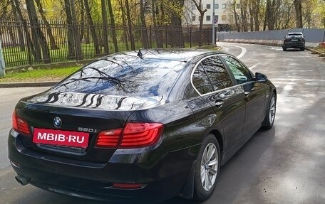 BMW 5 серия, 2014 год, 1 590 000 рублей, 8 фотография