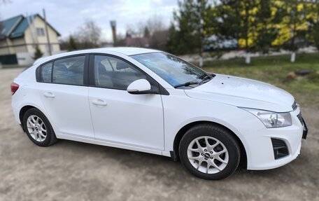 Chevrolet Cruze II, 2014 год, 630 000 рублей, 4 фотография