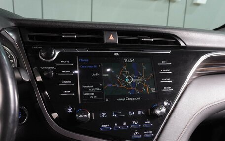 Toyota Camry, 2021 год, 3 099 000 рублей, 12 фотография
