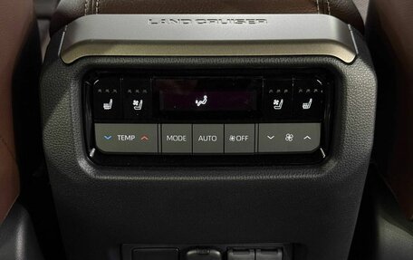 Toyota Land Cruiser Prado, 2026 год, 10 700 000 рублей, 29 фотография