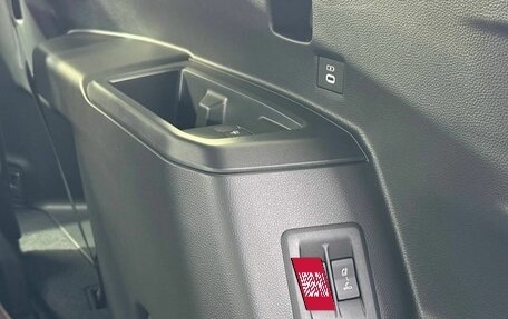 Toyota Land Cruiser Prado, 2026 год, 10 700 000 рублей, 32 фотография