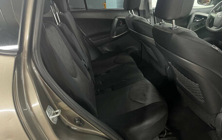 Toyota RAV4, 2010 год, 1 199 000 рублей, 18 фотография