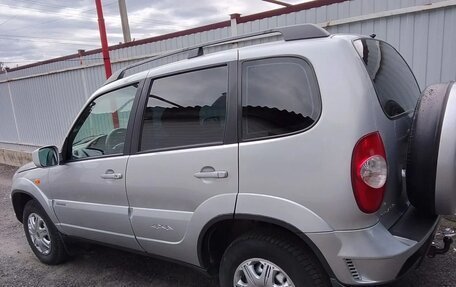 Chevrolet Niva I рестайлинг, 2010 год, 530 000 рублей, 1 фотография