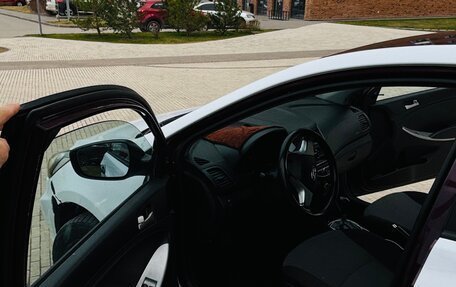 Hyundai Solaris II рестайлинг, 2011 год, 480 000 рублей, 12 фотография
