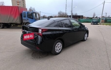 Toyota Prius IV XW50, 2020 год, 2 080 000 рублей, 7 фотография