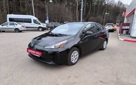 Toyota Prius IV XW50, 2020 год, 2 080 000 рублей, 12 фотография