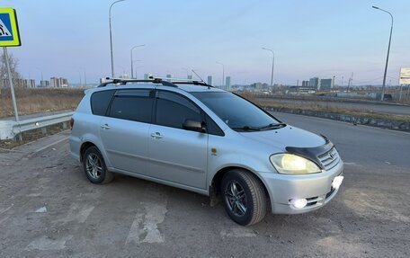 Toyota Avensis Verso I рестайлинг, 2002 год, 845 000 рублей, 3 фотография