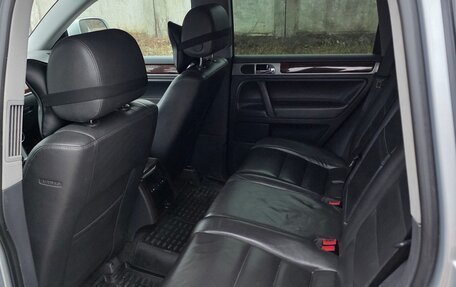 Volkswagen Touareg III, 2008 год, 990 000 рублей, 14 фотография