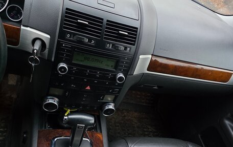 Volkswagen Touareg III, 2008 год, 990 000 рублей, 22 фотография