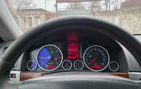 Volkswagen Touareg III, 2008 год, 990 000 рублей, 23 фотография