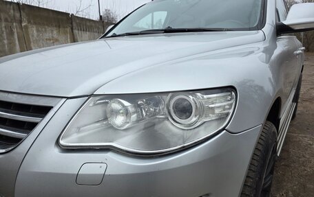 Volkswagen Touareg III, 2008 год, 990 000 рублей, 27 фотография
