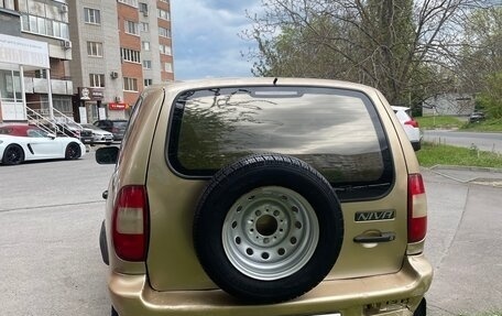 Chevrolet Niva I рестайлинг, 2005 год, 275 000 рублей, 4 фотография