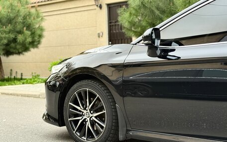 Toyota Camry, 2018 год, 2 450 000 рублей, 2 фотография