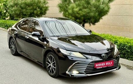 Toyota Camry, 2018 год, 2 450 000 рублей, 7 фотография
