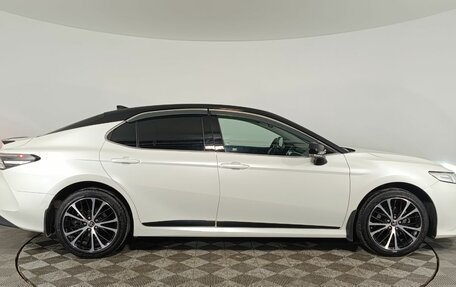 Toyota Camry, 2021 год, 3 150 000 рублей, 8 фотография