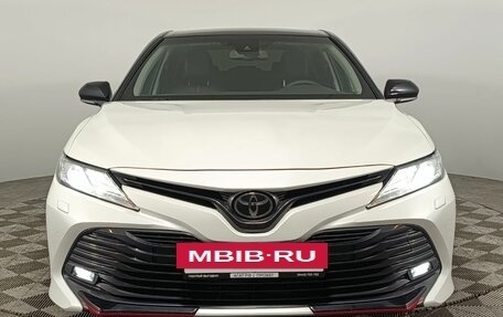 Toyota Camry, 2021 год, 3 150 000 рублей, 2 фотография