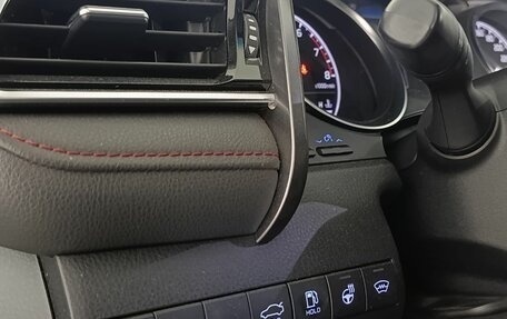 Toyota Camry, 2021 год, 3 150 000 рублей, 11 фотография