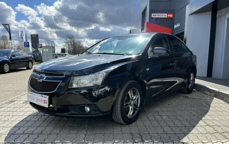Chevrolet Cruze II, 2011 год, 594 310 рублей, 3 фотография