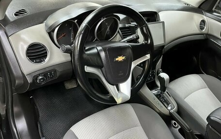 Chevrolet Cruze II, 2011 год, 594 310 рублей, 8 фотография