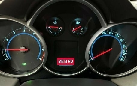 Chevrolet Cruze II, 2011 год, 594 310 рублей, 10 фотография