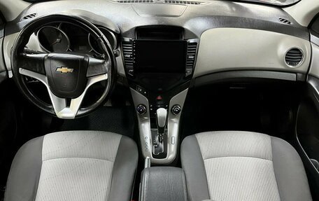 Chevrolet Cruze II, 2011 год, 594 310 рублей, 14 фотография