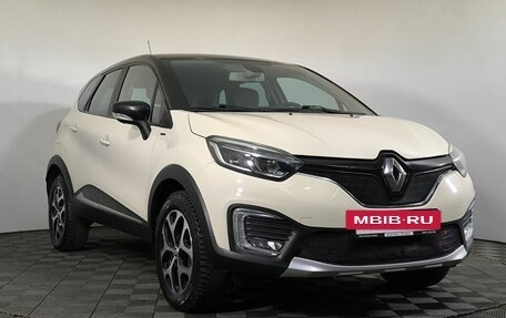 Renault Kaptur I рестайлинг, 2019 год, 1 830 000 рублей, 2 фотография