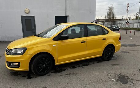 Volkswagen Polo VI (EU Market), 2019 год, 700 000 рублей, 5 фотография