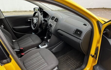 Volkswagen Polo VI (EU Market), 2019 год, 700 000 рублей, 13 фотография