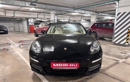 Porsche Panamera II рестайлинг, 2014 год, 2 фотография