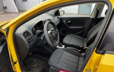 Volkswagen Polo VI (EU Market), 2019 год, 700 000 рублей, 12 фотография