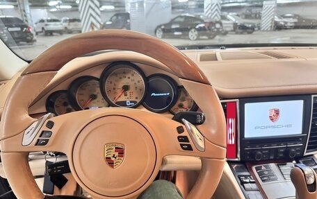 Porsche Panamera II рестайлинг, 2014 год, 26 фотография