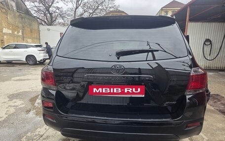 Toyota Highlander III, 2010 год, 1 900 000 рублей, 4 фотография