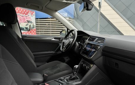 Volkswagen Tiguan II, 2018 год, 2 945 000 рублей, 6 фотография