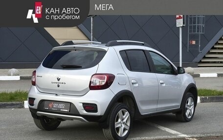 Renault Sandero II рестайлинг, 2016 год, 792 900 рублей, 2 фотография