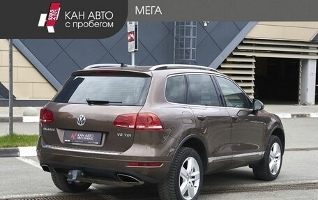 Volkswagen Touareg III, 2011 год, 1 670 000 рублей, 2 фотография