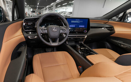 Lexus RX IV рестайлинг, 2025 год, 7 850 000 рублей, 7 фотография