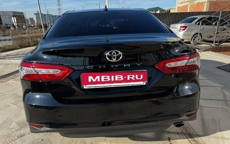 Toyota Camry, 2018 год, 2 690 000 рублей, 6 фотография