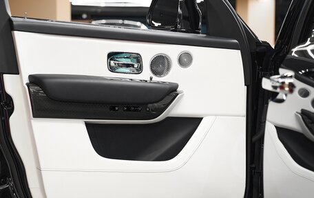 Rolls-Royce Cullinan, 2020 год, 32 800 000 рублей, 10 фотография