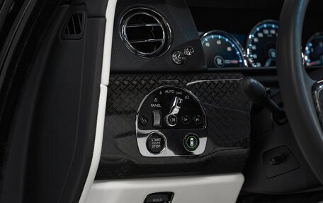 Rolls-Royce Cullinan, 2020 год, 32 800 000 рублей, 13 фотография