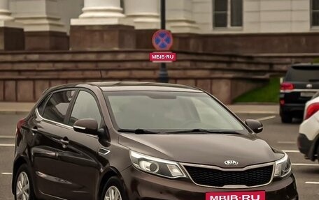 KIA Rio III рестайлинг, 2015 год, 1 100 000 рублей, 4 фотография